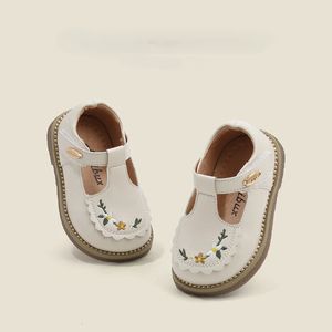 Flicka babyskor barn s läderskor baby promenadskor prinsessan sandaler 240514