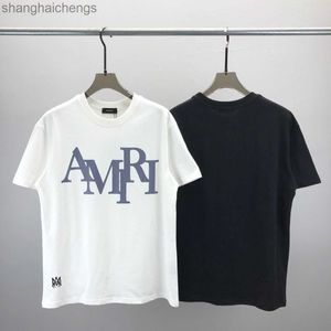 Trend original 1 a1 amirirs t Camisetas designeras de estilo europeu de estilo europeu de manga curta 2024 Verão Novo design de impressão no peito para ambos os homens com logotipo