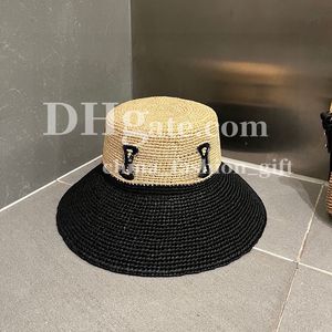 Handgjorda vävda stråhattar Designer Bucket Hat Color Contrast Patchwork Hat Beach UV Protection Hat Travel Sunscreen Bucket Cap