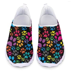 Sapatos casuais malha leve malha malha panos de cães coloridos impressão de cão colorido verão respirável mulher apartamentos femininos de tênis