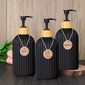 Liquid Soap Dispenser 500ml Plastic Shampoo Conditioner Body Wash Shower Bottle With Bamboo Pump For Bathroom Farmhouse Decor
