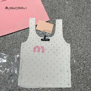 MIUMIUSS TSHIRTトップフリーサイズワンサイズデザイナーTシャツタンクMIUMIUSUSHIRT TOPS DESINER SUMMERS MENS WOMENS VEST TOP LUXURY FASION SINGL MUI MUI TOP 225 111