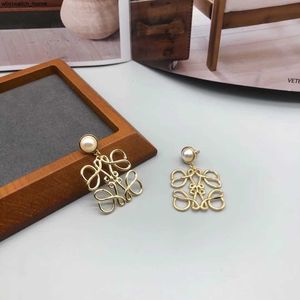 Hoop Huggie 18K Gold Plated designer earrings jewlery for Stud women Pearl Earring Wedding Party Jewerlry 2024 YTOD