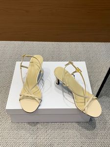 2024 Vår/sommar nya kvinnor med sandaler mode all-matchande höga klackar