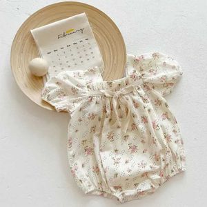 Rompers 2022 Summer Baby Clothing Puff Sleeves Baby Clothing Cotton Flower Bow Toddler Girls Baby Tight Clothing Baby Clothing 3-24ML2405