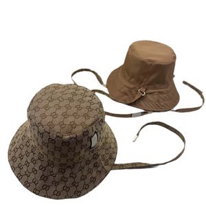 Designerhatt för kvinnors män Hat Bucket Hat Man Bob Casquette Canvas Beach Adumbral Outdoor Mix Color Cap Designer Justerbar Universal Cool Gift FA120 H4