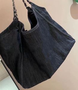 Top totes bag Fashion ladies luxury brand designer Tote Bag Casual handbag One Shoulder Portable chain female Denim leather Shopping shoulder Bags