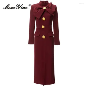 Casual Dresses MoaaYina Autumn Fashion Designer Wine Red Vintage Dress Women Stand Collar Bow Button High Waist Package Buttock Slim Long