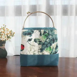 Axelväskor vintage kvinnor handväskor bomullslinne enkel ramflik kinesisk stil elegent tote tryck blomma