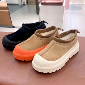 luxury Designer Sneaker Men Women run shoes top quality Casual shoes platform Ankle Boots Outdoor travel climb booties 2024 new style Low Martin boot canvas loafer