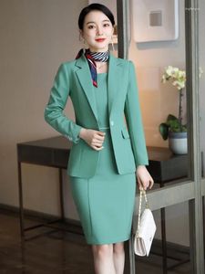 Abiti da lavoro Stili di moda Stili di uniforme formale Disegni Blazer Set per donne abiti da abbigliamento con abiti e giacche ricoperto di ol