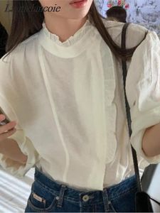 Women's Blouses Elegant Chic Shirts Women Fashion Korean Wooden Ear Edge Splicing Lace Collar Loose Blouse 2024 Spring Bubble Sleeve Tops