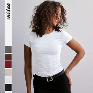 2024 Summer Solid Round Neck Fashion Mank Mangas curtas da moda e sexy Slim Fit Y2K Pure Desire Top T-shirt Girl F51424