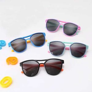Occhiali da sole tela di occhiali ottici adatto per bambini ragazzi ragazze myopia bicchieri con lenti a 0 gradi Punti a lenti piatti Childrens UNISEX S8172 D240514