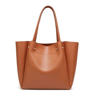 Toppkvalitetsberömda varumärken Kvinnor Designer Shoading Bag Läderkedjans väska Cross Body Pure Color Womens Handväska Crossbody Bag Purse