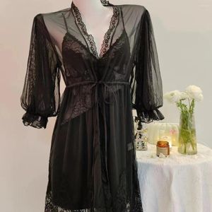 Roupas em casa Kawaii Pijama Robe de banheira Mina fina de manga longa de verão de renda de renda de vestes da manhã de mantos de dama de honra para mulheres