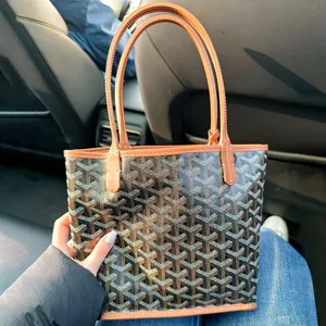 Moda yaz anne mini tote tasarımcı çanta için kadın debriyaj plaj çantası omuz çift taraflı dükkan çantası çapraz gövdesi hobo pochette ile cüzdan erkekler duffel çanta