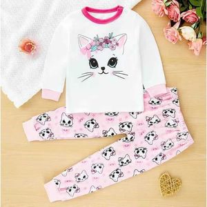 Pyjamas Nya barnpyjamas Baby Boys and Girls Cute Cartoon Long Sleeved T-Shirt+Pants Preschool Autumn Pyjama Set Casual Wear D240515