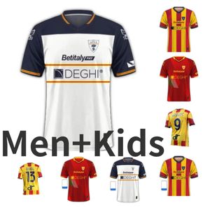 サッカージャージ23 24 US Lecce Jersey Home Away Third 2023 2024 Strefezza Federico Baschirotto Joan Gonzalez Wladimiro Falcone Marin Po otadq