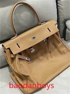 Neutral Soft Leather Keiliy Bag 2024 New Portable Fitness Travel Bag Single Shoulder Underarm Commuting Tote Bags