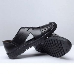 andningsbara ihåliga män antiskid sommarhål sandaler andas delad sandal läder trend ankel wrap mens casual loafer sko grossistskor a9g3# 642 s 4183