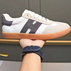 Italien Top Designer H 630 Casual Cool Shoes H630 Hogans Shoe Womens For Man Summer Fashion Smooth Calfskin Ed Suede Leather High Quality Sneakers Storlek 38-45 557