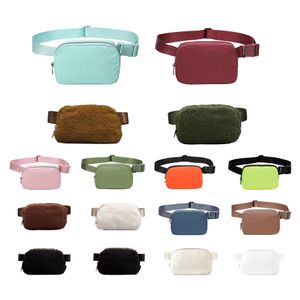 Mens Fashion Sport Outdoor Belt Bag Womens Run Gym Fanny Pack Chest Crossbody Yoga Bumbag Luxury Bum Bags Nylon Handväska påse man plånbok axel midja designer väska