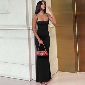 2024 Moda feminina do Instagram da primavera novo Sexy Slim Fit Open Back Strap Dress Solid Color For Women F51528