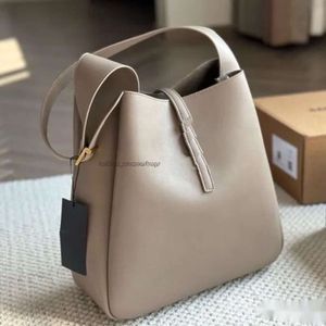 Damer 7a 1: 1 Designer Women Hobo Bag Real Leather Underarm Purses Classic Shoulder Bags Womens Fashion Tygväskor med låda