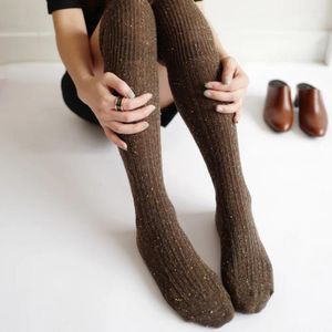 Frauen Socken 6 Farben Frauen sexy warmes Oberschenkel hoch über dem Knie Winter lange Baumwolldicke Strümpfe für Mädchen Damen