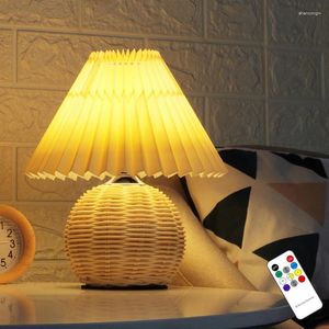 Lampy stołowe euro nowość plisowana lampa rattan baza pulpit dekoracyjny LED czytanie USB 5V salon sypialnia nocna dom