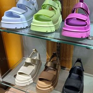 Tjock bottendesigner Sandaler Kvinnor Goldenglow Slippers Platform Sandal Chunky Beach Eva glider pappa Golden Glow Mules Waterproof Comfort Pink Purple Green Sandale