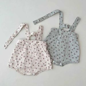 Overall 2024 Ny Summer Baby Girl Jumpsuit Floral Print Denim Full Body Newborn Girl Baby Jumpsuit 0-24m Barnskläder D240515