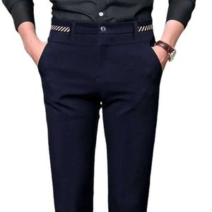 Spodnie męskie Slim Fit Strabin Sukienki dla mężczyzn bez żelaza spodnie biurowe wiosna i letnie cienki ślub garnitur biznesowy Black Blue Y240514