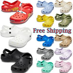 Gratis fraktdesigner klassiker CLOG Sandal Sandal Sliders klackar för män svarta sandaler Slide Pantoufle Mens Womens Tisters Sandles Platform Luxury