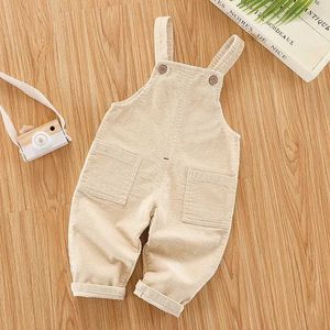Overaller Diimuu Baby Boys and Girls Wear Casual Pants 1-4 år gamla Baby Bib Trousers Spring and Autumn Clothing Boys Cotton Pants D240515