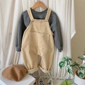 Overalls Cord-Overalls für Kinder und Mädchen Baby Kleinkind lose Hosenträgerhosen mit großen Taschen Childrens One-Stück Overall im Alter von 2 bis 7 D240516