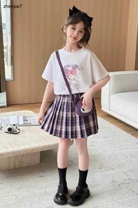 Topp Princess Dress Kids Tracksuits Designer Babykläder Storlek 120-160 cm Tecknad mönster Tryckt T-shirt och byxor Fodrade kort kjol 24April