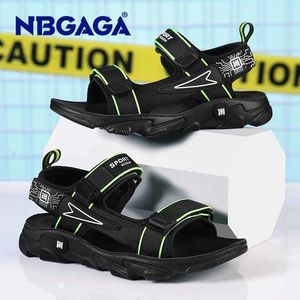 Sandals Breathable sports running childrens sandals Summer boys and girls casual beach shoes Comfortable soft soled childrens outdoor beach shoes d240515