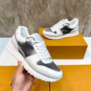 Louiseviution Ayakkabı 2024 Yeni Tasarımcı Erkek Sneaker Yansıtıcı Çok Renkli Deri Monokromatik Baskı Sıradan Sneaker B22 Jogging Ayakkabıları 303
