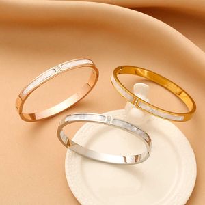 L'ultimo braccialetto di gioielli di lusso leggero nuovo braccialetto bianco con diamanti minimalista con cartter logo originale