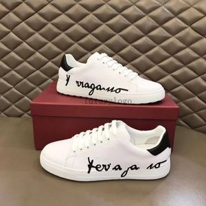 Brand 24S/S Perforowane Gancini Men Sneakers Buty Zgętane cielę łydka zamszowa siatka Gancio swobodne spacery Wysokiej jakości deskorolki na zewnątrz EU38-46 5.14 01