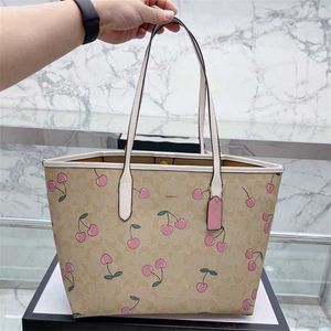 Hip Cherry Tote Bag Totes Women Designers Bags Letter Large Capacity Purse Handbag Shoulder Crossbody Bags Fashion Leather Large Shopping Bags 230130