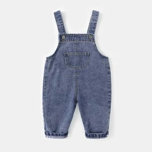 Overaller Nya barns babykläder Jumping Girls Dungaraes Baby Game Set Denim Jeans Overalls Toddler Jumping Set 2 3 4 5 6 Years D240515