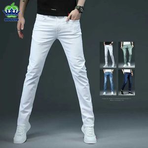 سروال الرجال العلامة التجارية OUSSYU العلامة التجارية أبيض جينز جينز الرجال القطن الأزرق النحيف الستار