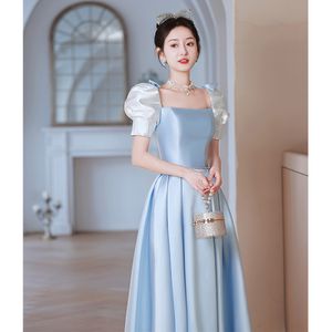 Büyüleyici Gökyüzü Mavi Gelin Elbiseleri Annesi Prenses Saten Uzun Beyaz Kare Boyun Düğün Konuk Gowns Seksi Sırtsız Genç Mezuniyet Elbise Parti Elbise Kadın