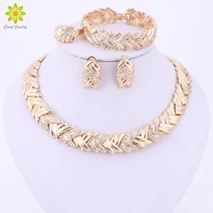 SETS HELA SALE2017 Fashion Dubai Gold Color Jewelry Sets Costume Big Design Gold Color Nigerian Wedding African Beads Smyckesuppsättningar