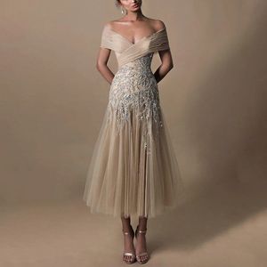 Moda koronkowe aplikacje bal maturalny elegancki z ramion A-line księżniczka formalne sukienki