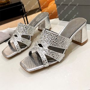 Lyx klackar kvinnor gina sandal plattform toffel mule sexig sommar designer tofflor glider flip flops lady beach utomhus tjock klackade sandaler