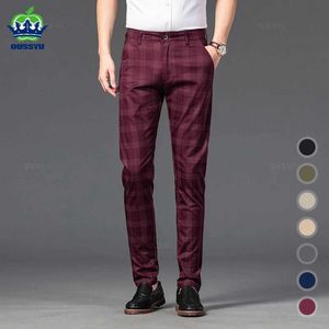 Męskie spodnie Nowe klasyczne 7 kolorowe spodnie Mężczyzn Stripe Plaid Business Fashion Wygodne czerwone biuro cztery pory roku Slim Suit Spodni 30-38 Y240514